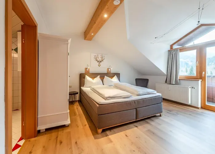 Апартаменты Auschloessl Reiteralm - 5 Minutes Walk To Cablecar Шладминг